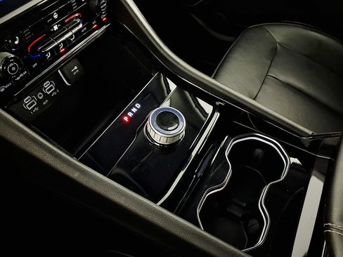 Used 2022 Jeep Grand Cherokee Limited RWD image 21