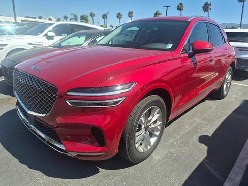 Used 2022 Genesis GV70 2.5T AWD/4WD image 3