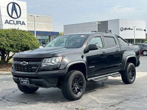 Used 2020 Chevrolet Colorado ZR2 w/ ZR2 Midnight Special Edition image 7