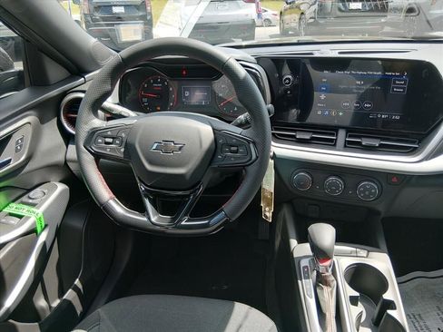 New 2026 Chevrolet Trax RS FWD image 9