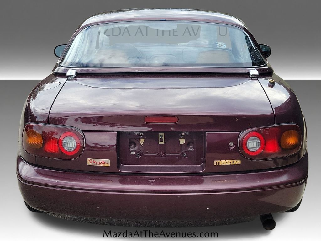 Used 1995 MAZDA MX-5 Miata RWD image 20
