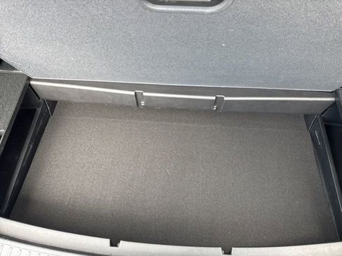 Certified 2023 Ford Explorer XLT w/ Equipment Group 202A AWD/4WD image 46