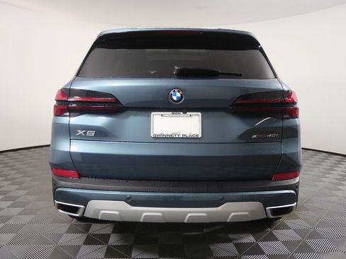 Used 2026 BMW X5 xDrive40i AWD/4WD image 4