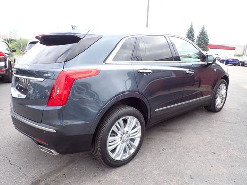 Used 2019 Cadillac XT5 Premium Luxury FWD image 6