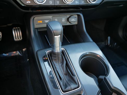 Certified 2025 Honda Civic Sport Touring image 24