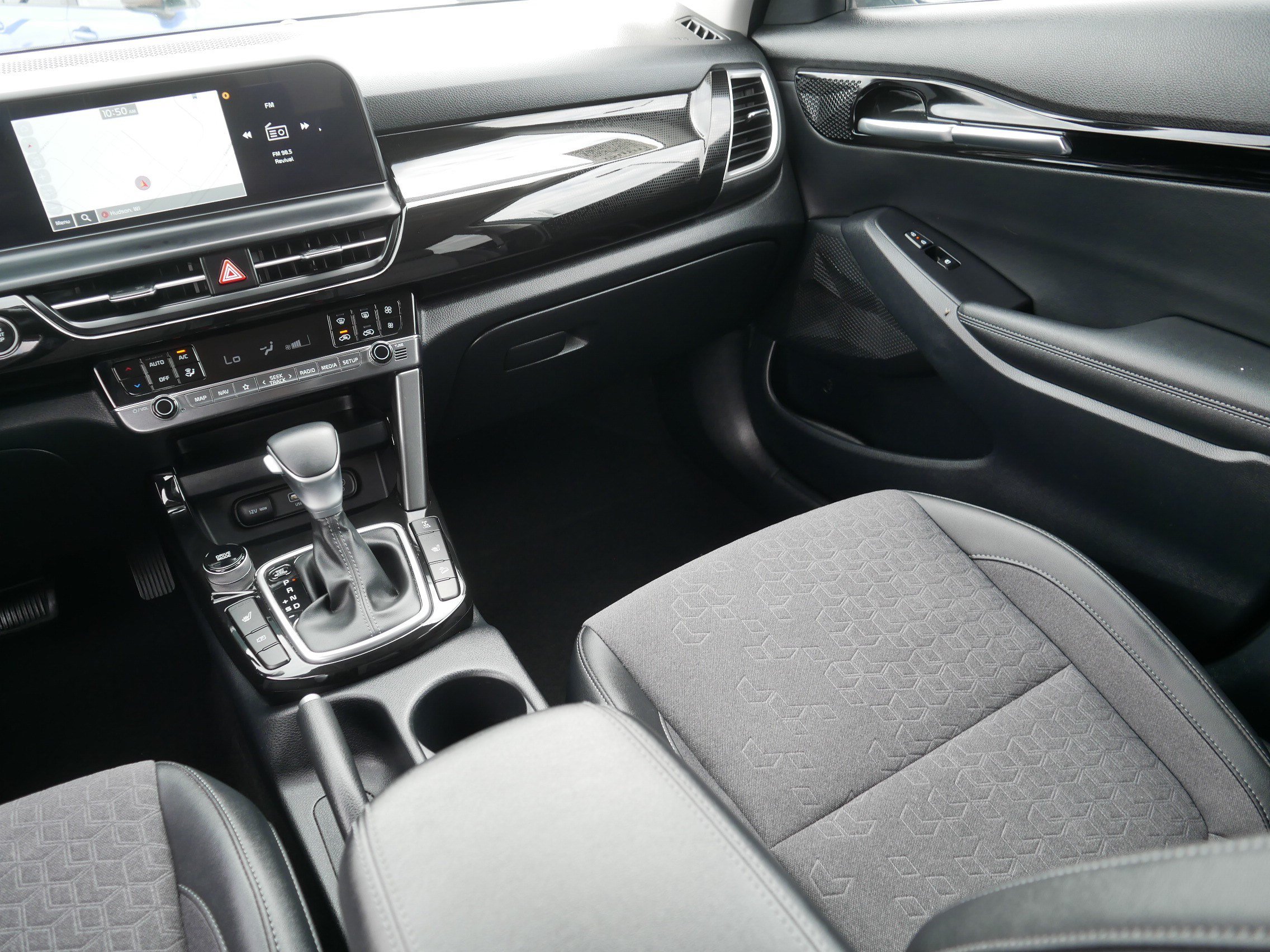 Used 2024 Kia Seltos S AWD/4WD image 11