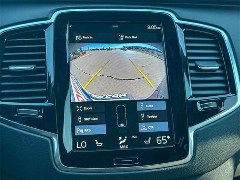 Used 2022 Volvo XC90 T6 Inscription w/ Lounge Package image 32