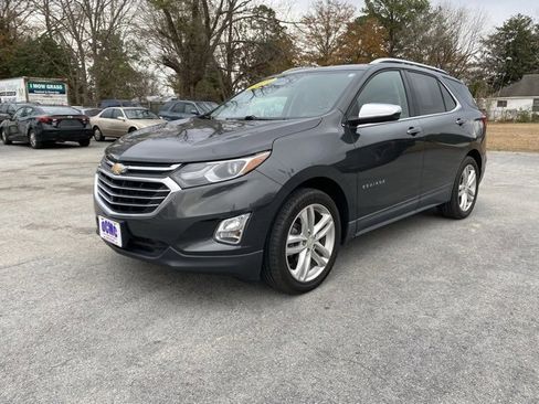 Used 2019 Chevrolet Equinox Premier image 3