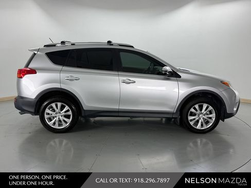 Used 2014 Toyota RAV4 Limited w/ Technology Package FWD image 5
