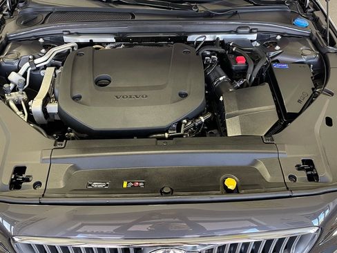 Used 2023 Volvo S90 B6 Ultimate w/ Protection Package Premier image 22