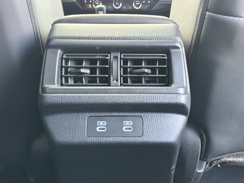 Used 2024 Honda Accord Touring image 19