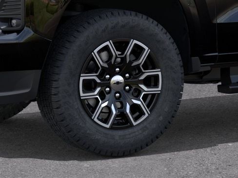 New 2026 Chevrolet Colorado Z71 w/ Technology Package AWD/4WD image 9