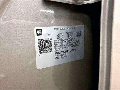 Used 2023 Chevrolet Malibu LT image 34