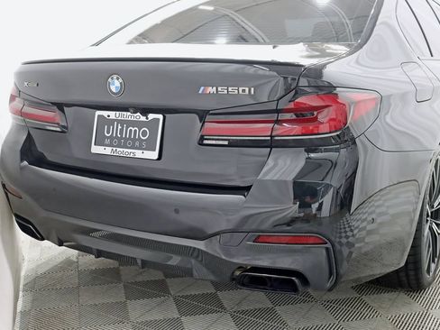 Used 2023 BMW M550i xDrive w/ Dynamic Handling Package AWD/4WD image 12
