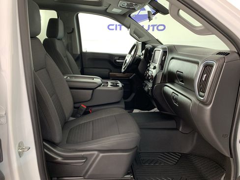 Used 2020 Chevrolet Silverado 1500 LT AWD/4WD image 38