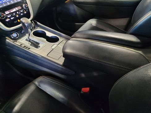 Used 2016 Nissan Murano Platinum w/ Platinum Technology Package FWD image 26