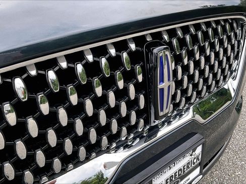 Used 2020 Lincoln Aviator Black Label Grand Touring AWD/4WD image 31