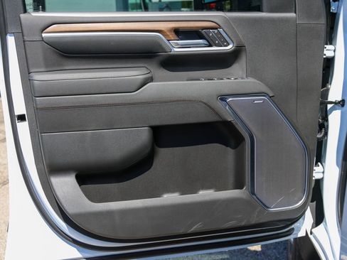 New 2026 Chevrolet Silverado 3500 High Country AWD/4WD image 12