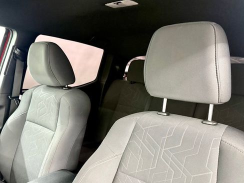 Used 2019 Toyota Tacoma TRD Sport w/ Technology Package image 21