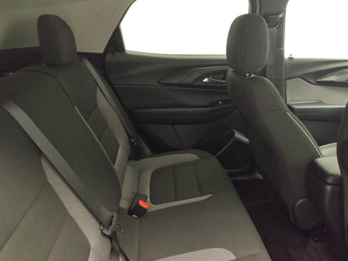 Used 2023 Chevrolet TrailBlazer LT FWD image 19