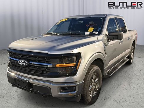 Used 2025 Ford F150 XLT w/ Equipment Group 301A Standard AWD/4WD image 2
