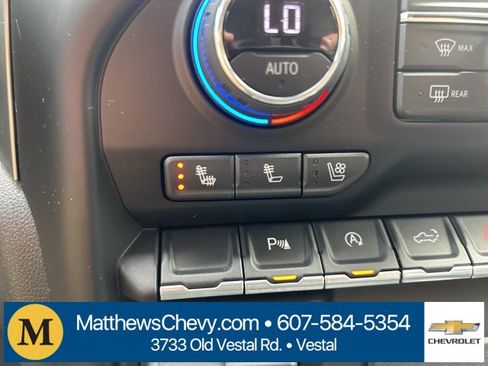 Used 2022 Chevrolet Silverado 1500 LTZ image 28