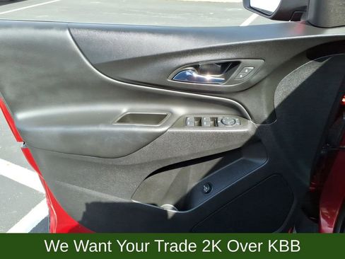 Used 2022 Chevrolet Equinox LT image 22