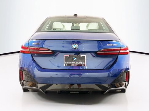 New 2026 BMW 550e xDrive w/ Executive Package image 6