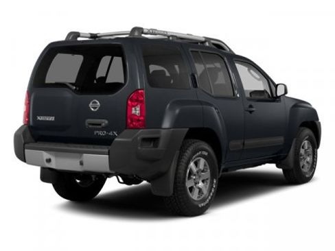 Used 2013 Nissan Xterra X image 5