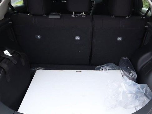 New 2025 Nissan Leaf SV Plus image 10