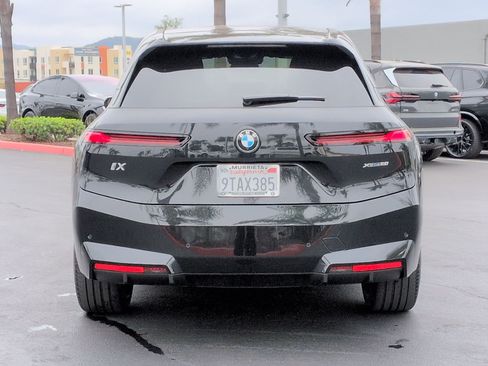Used 2026 BMW iX xDrive60 w/ Premium Package image 9