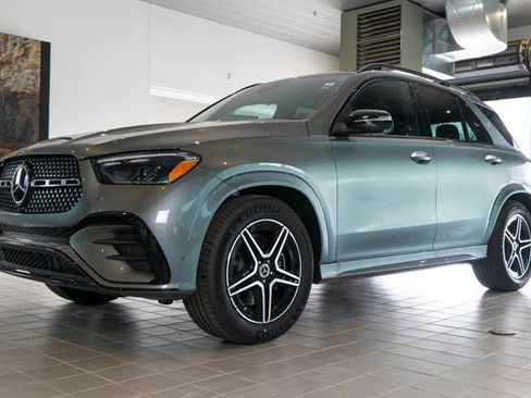 New 2026 Mercedes-Benz GLE 450 4MATIC image 3