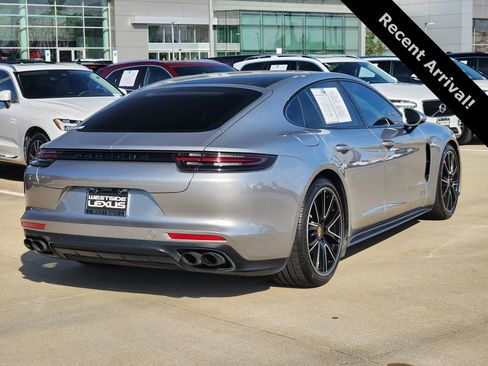 Used 2020 Porsche Panamera GTS image 7