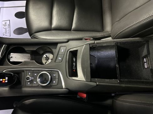 Used 2024 Cadillac XT6 Premium Luxury w/ Technology Package AWD/4WD image 21