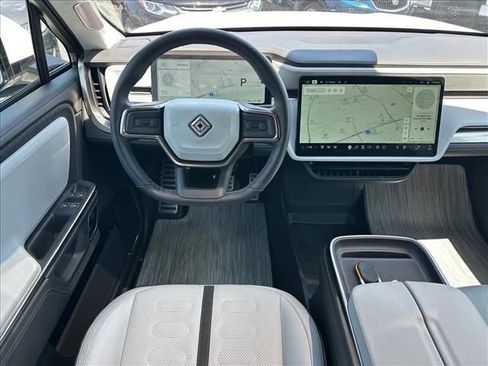 Used 2023 Rivian R1S Adventure AWD/4WD image 14