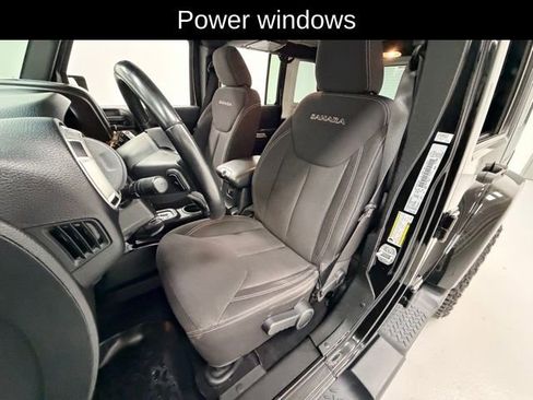 Used 2016 Jeep Wrangler Unlimited Sahara image 10