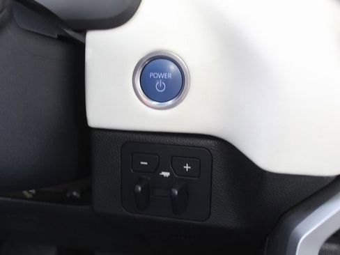 Used 2022 Toyota Tundra Capstone image 33