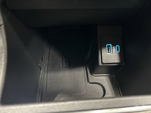 Used 2022 Ford Edge SEL w/ Convenience Package image 21