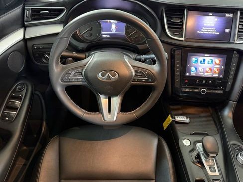 Used 2021 INFINITI QX50 Luxe FWD image 21