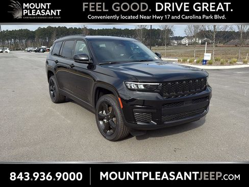 New 2025 Jeep Grand Cherokee L Altitude image 1