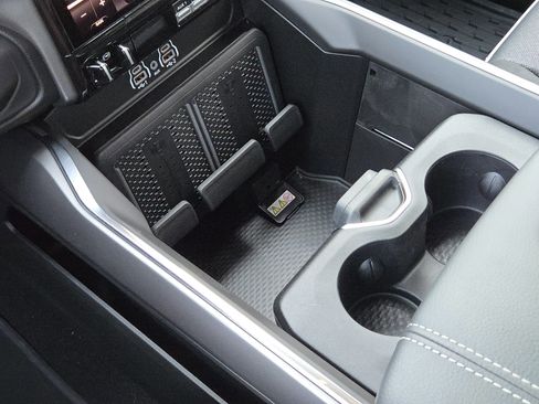 New 2026 RAM 2500 Laramie image 17