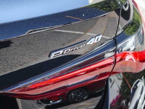 New 2026 BMW i4 eDrive40 w/ Parking Assistance Package image 36