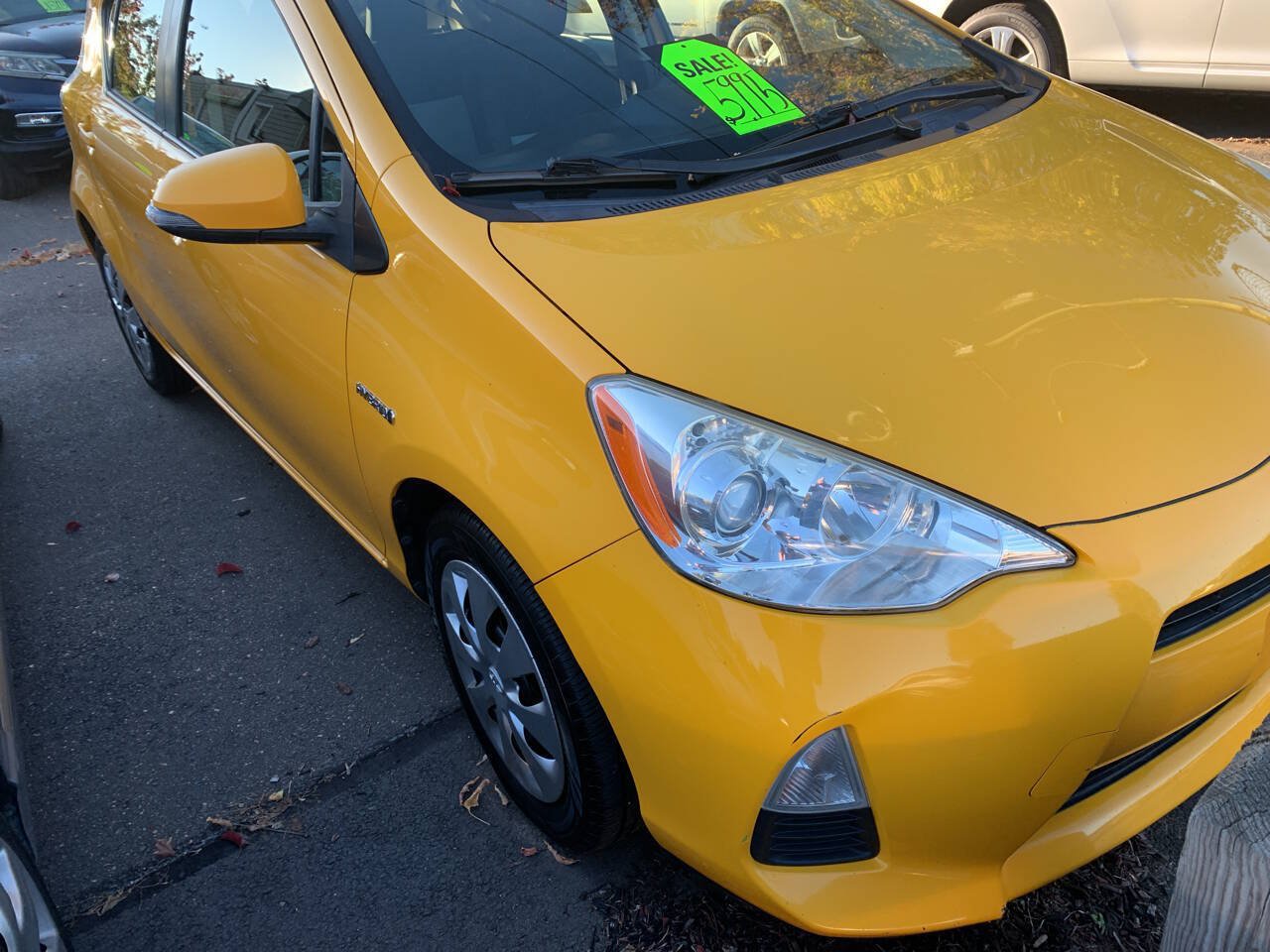 Used 2014 Toyota Prius C Two FWD image 1