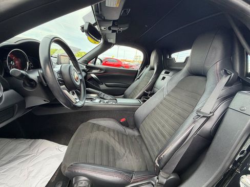 Used 2017 FIAT 124 Spider Abarth RWD image 16
