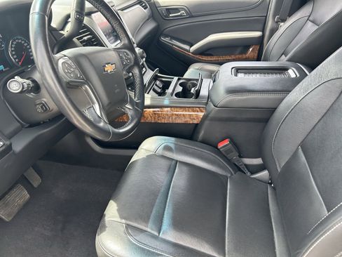 Used 2020 Chevrolet Tahoe Premier AWD/4WD image 10