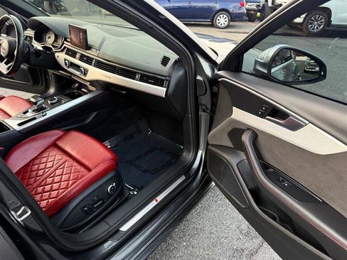 Used 2018 Audi S4 Premium Plus image 12