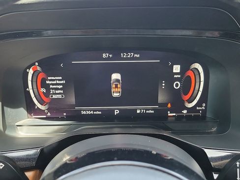 Used 2023 Nissan Pathfinder Platinum image 23