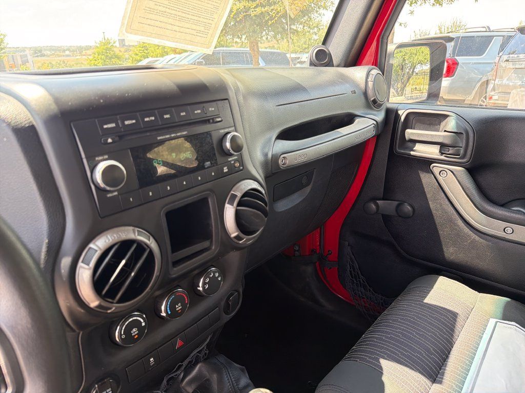 Used 2012 Jeep Wrangler Sport AWD/4WD image 21