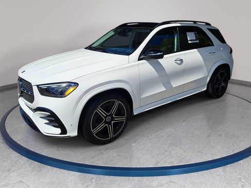 Used 2026 Mercedes-Benz GLE 450 4MATIC image 1
