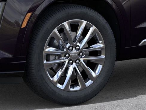 New 2025 Cadillac XT6 Premium Luxury w/ Technology Package image 9